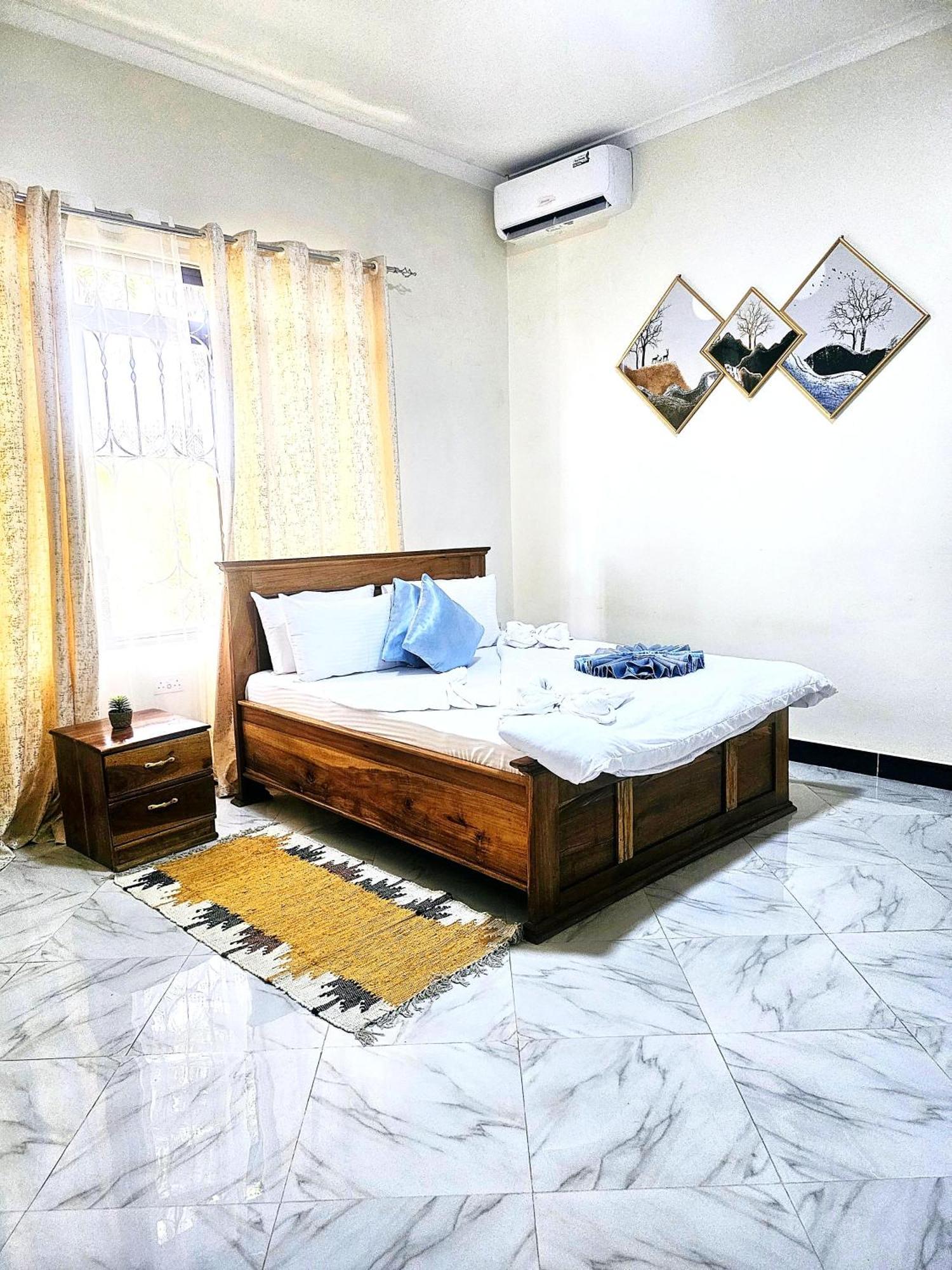 Boma la Ngombe Safi House B&B 외부 사진