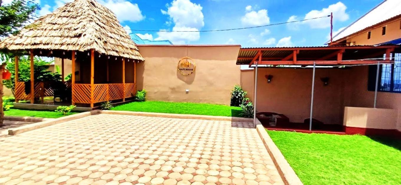 Boma la Ngombe Safi House B&B 외부 사진