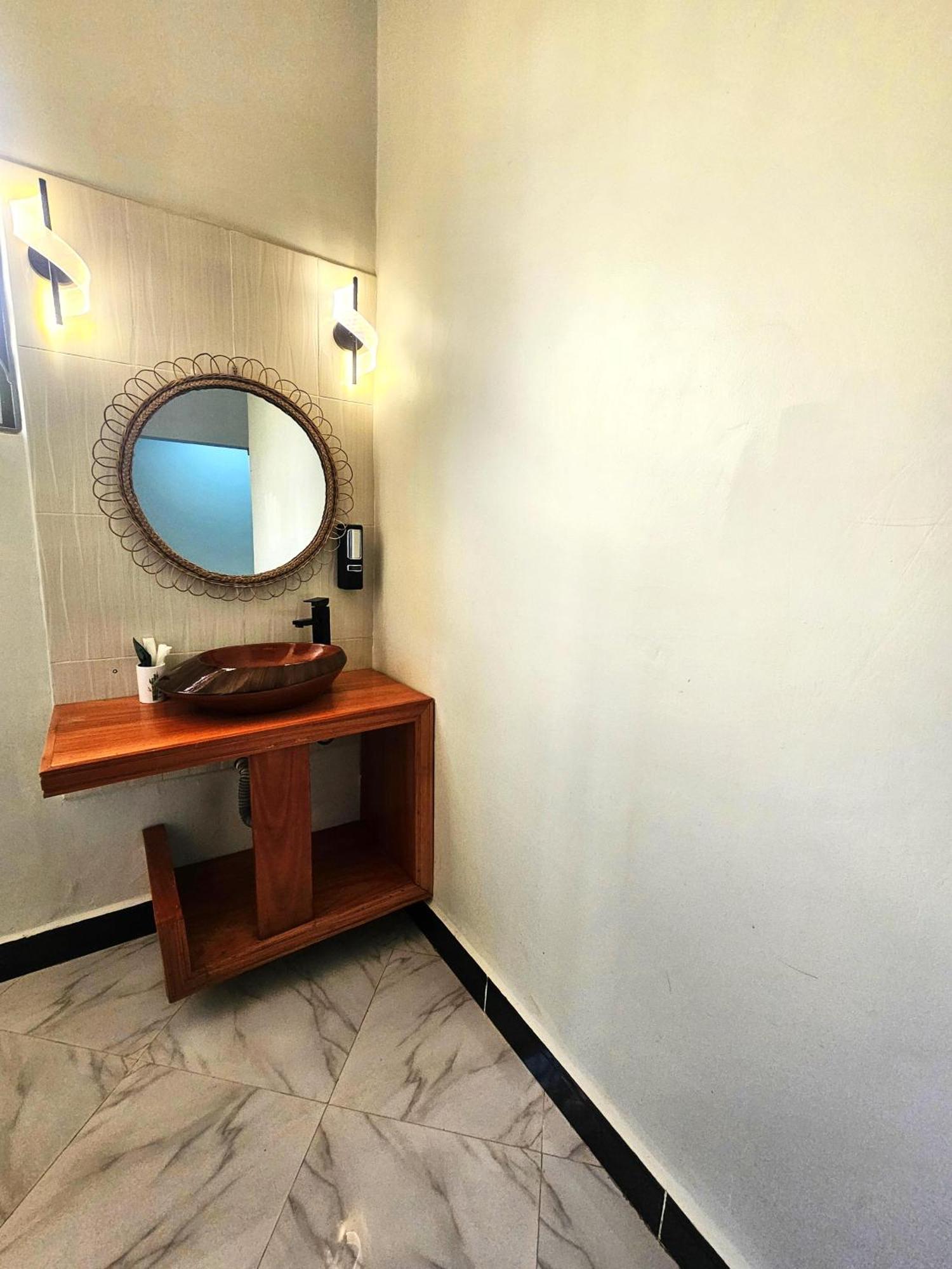 Boma la Ngombe Safi House B&B 외부 사진