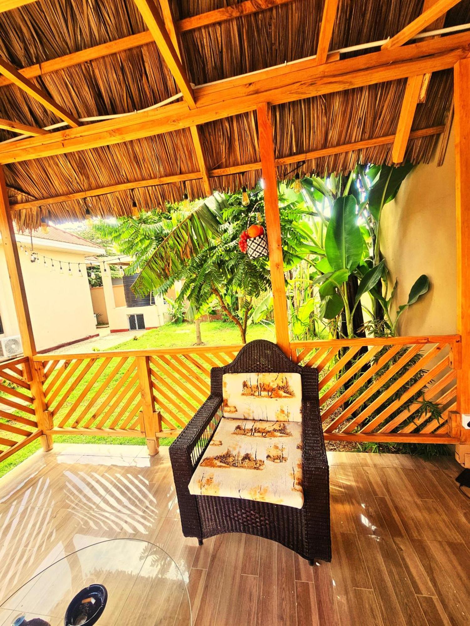 Boma la Ngombe Safi House B&B 외부 사진
